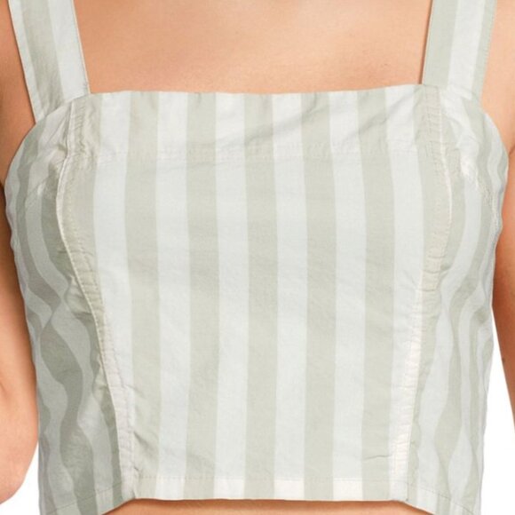Brand New Women's KENSIE Striped Cropped Tank Top - Picture 2 of 5
